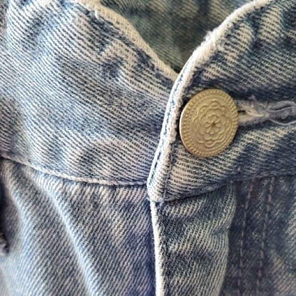 Stefano Vintage Straight Leg Jeans With Floral Patches Distressed Details Size 8 - Picture 8 of 12